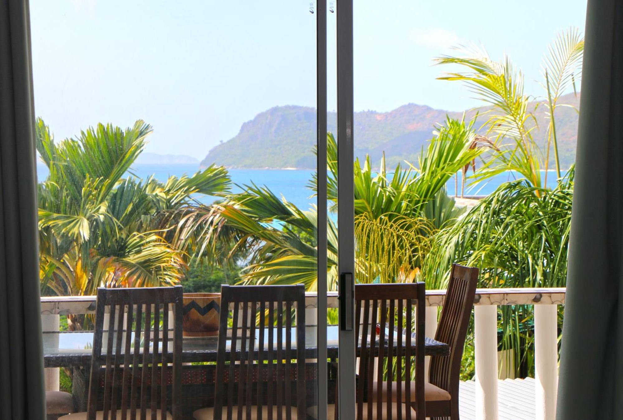 Ocean Blue Bay Apartment Anse Volbert Village  Luaran gambar