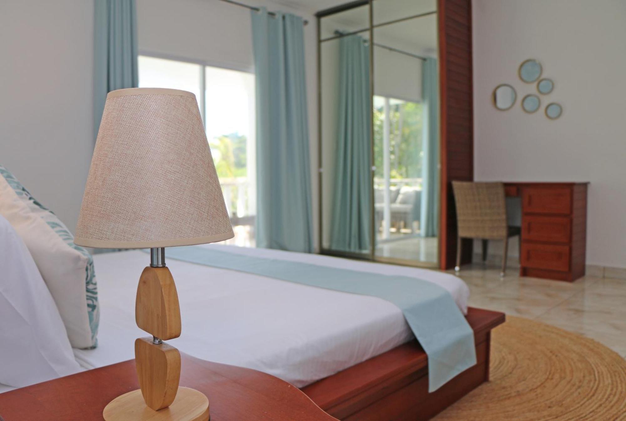 Ocean Blue Bay Apartment Anse Volbert Village  Luaran gambar